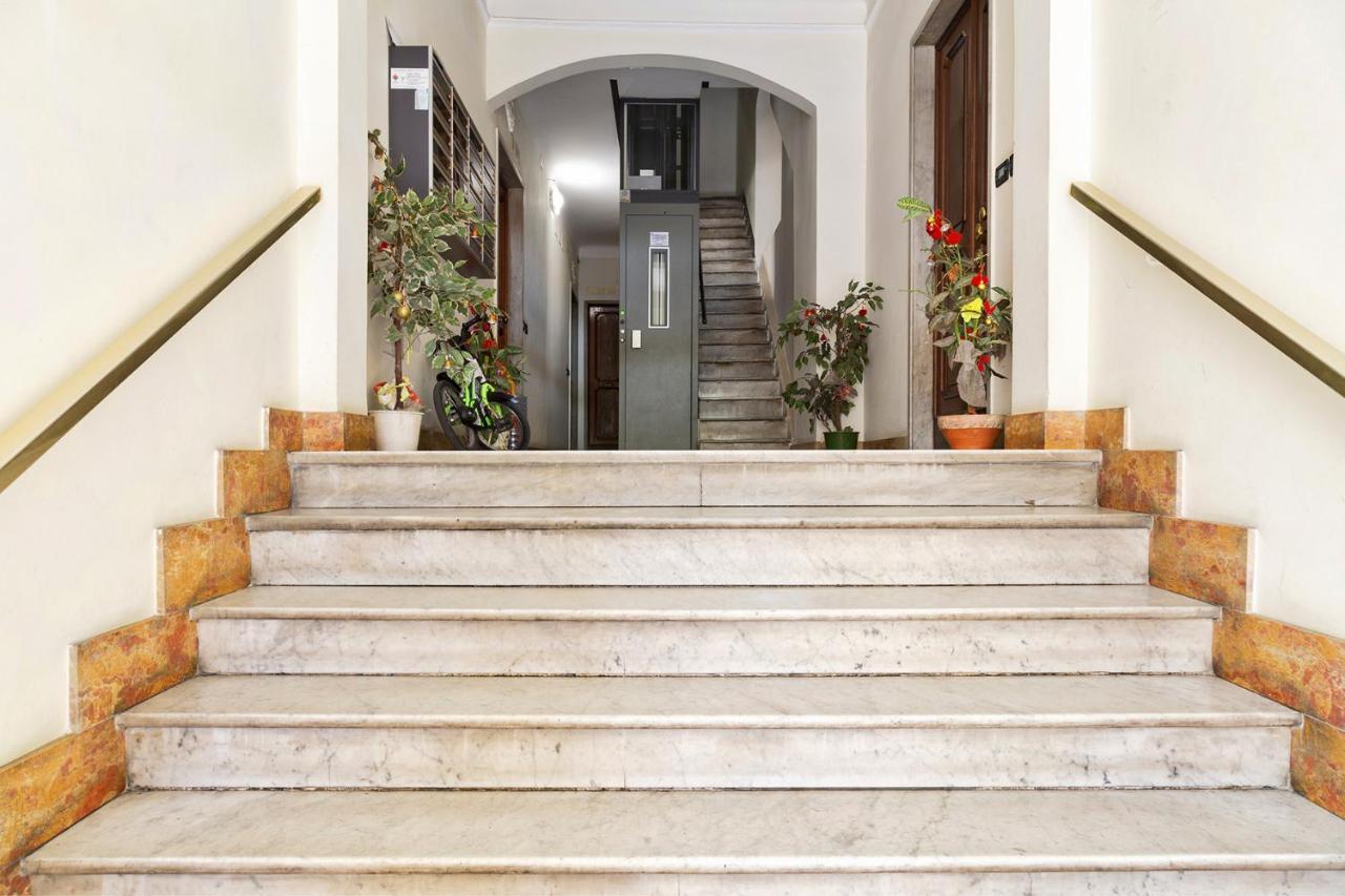 Colore E Stile Nel Centro Di Genova By Wonderful Italy Apartment Exterior photo